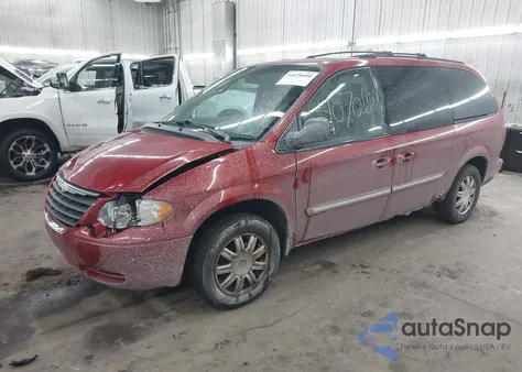 2006 Chrysler Town & Country Touring z USA, uszkodzony, nr VIN 2A4GP54L86R723096